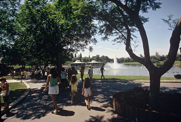 Busch Gardens, Van Nuys, Ca
