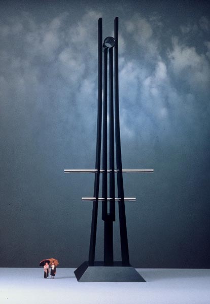 Tower 2, Lacquered wood
